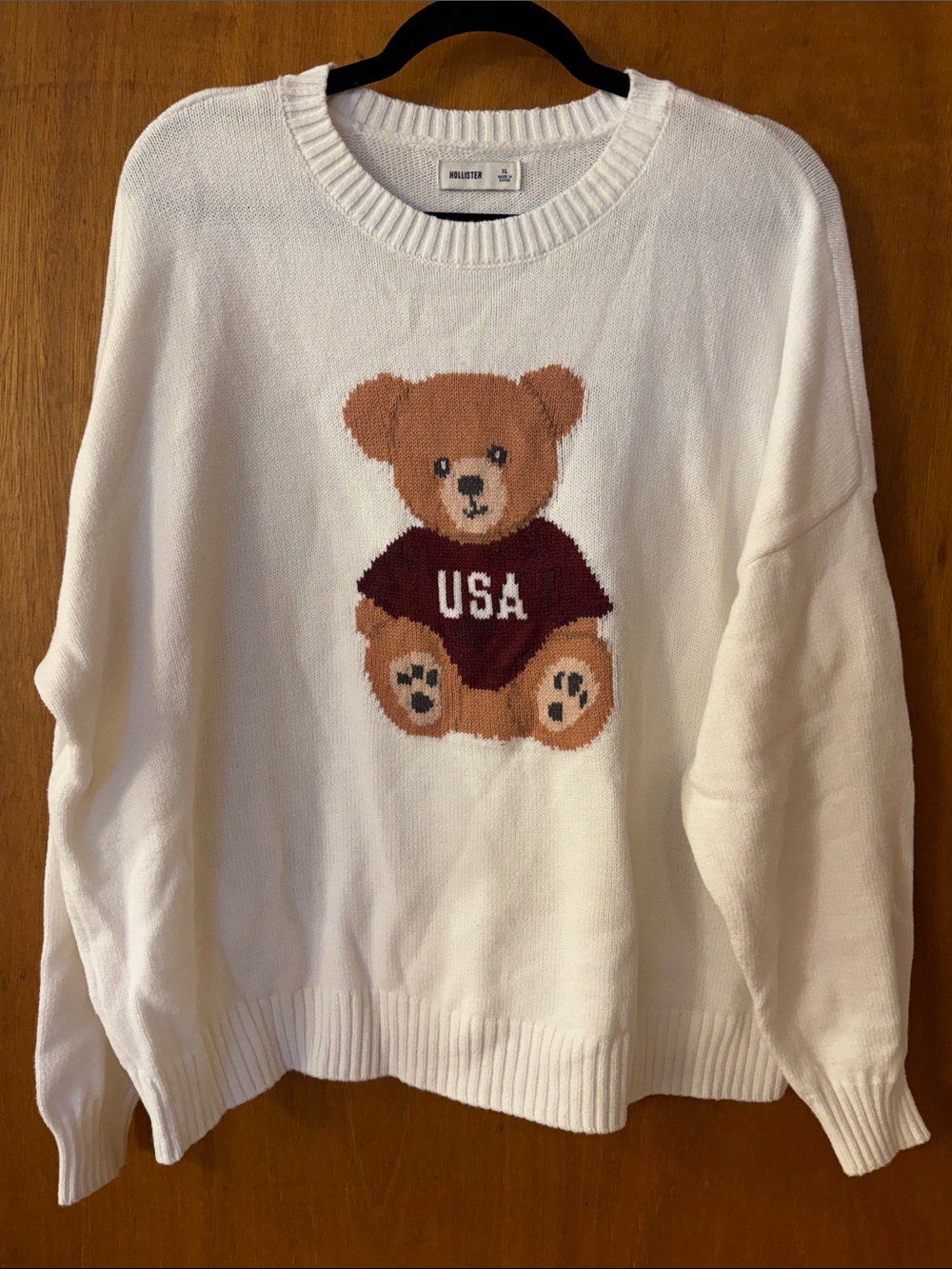 Hollister White Crewneck Sweater with Teddy Bear USA Graphic